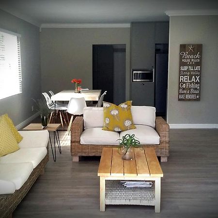 Corban Cottage Hermanus Exterior photo